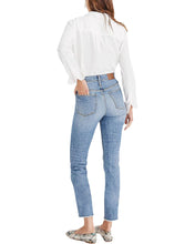 Load image into Gallery viewer, The Perfect Vintage Jean in Ainsworth Wash
